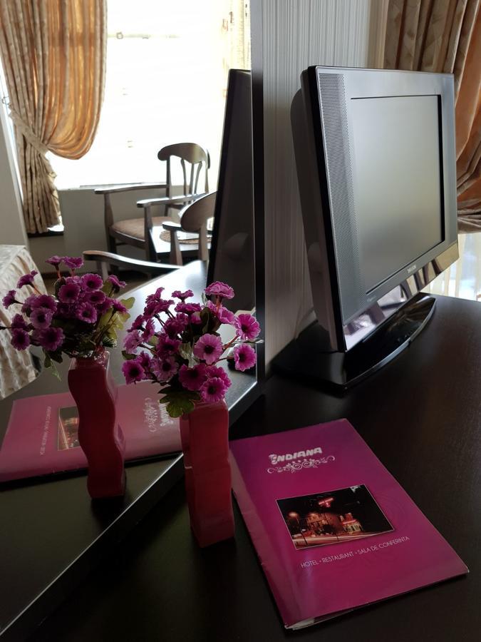 Indiana Hotel Iasi Luaran gambar