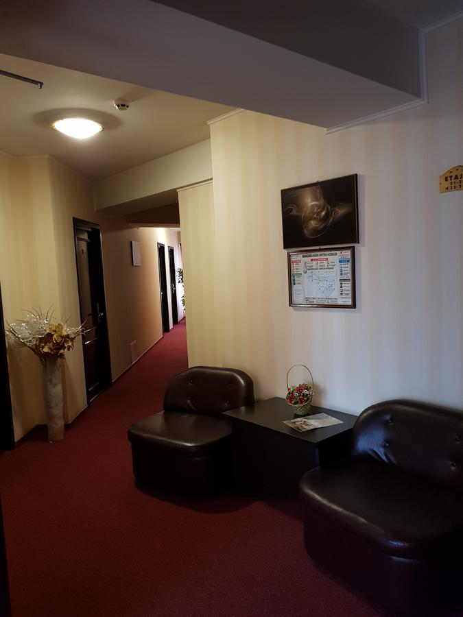 Indiana Hotel Iasi Luaran gambar
